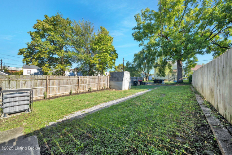 Listing Image 38