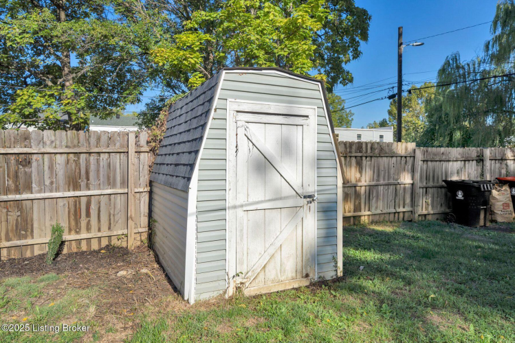 Listing Image 39