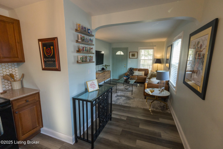 Listing Image 20