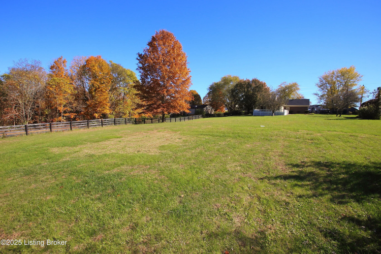 Listing Image 50