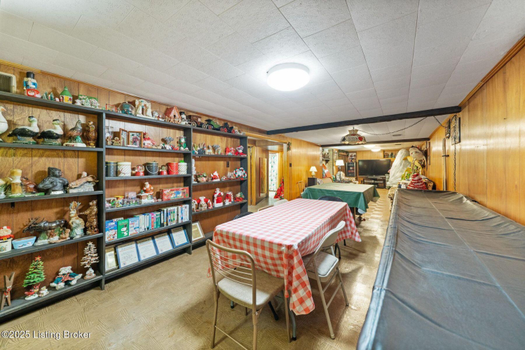 Listing Image 30