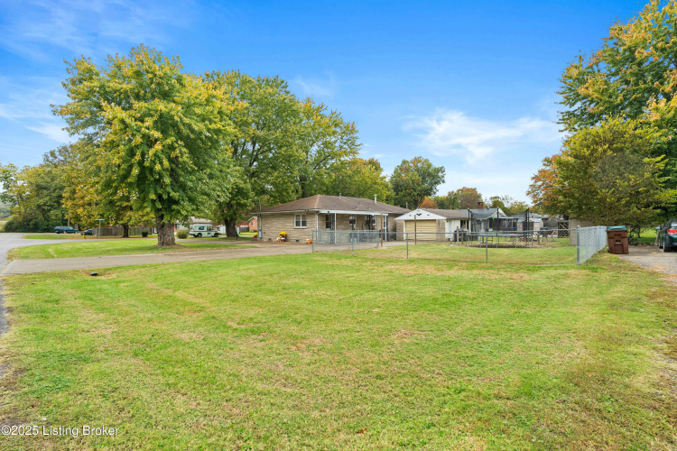 Listing Image 37