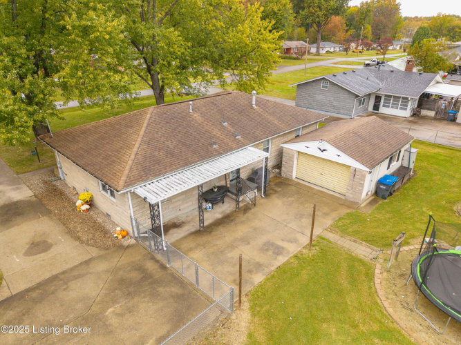 Listing Image 42