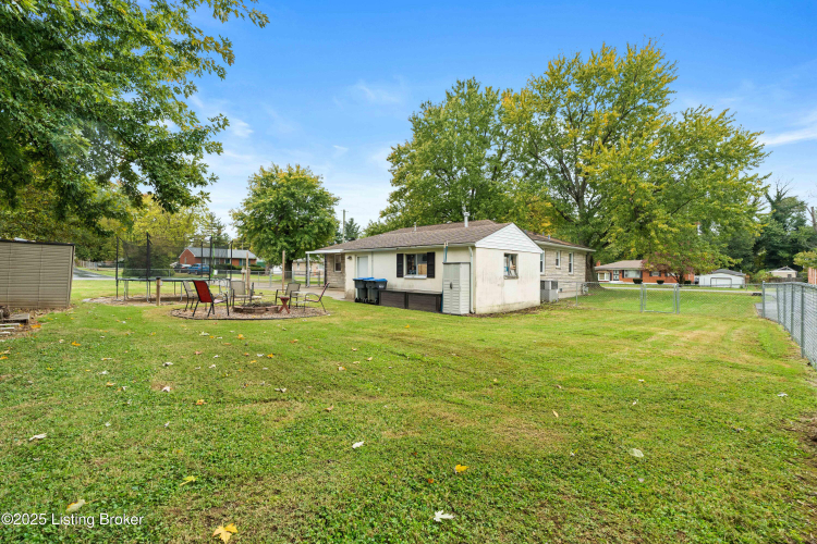 Listing Image 43