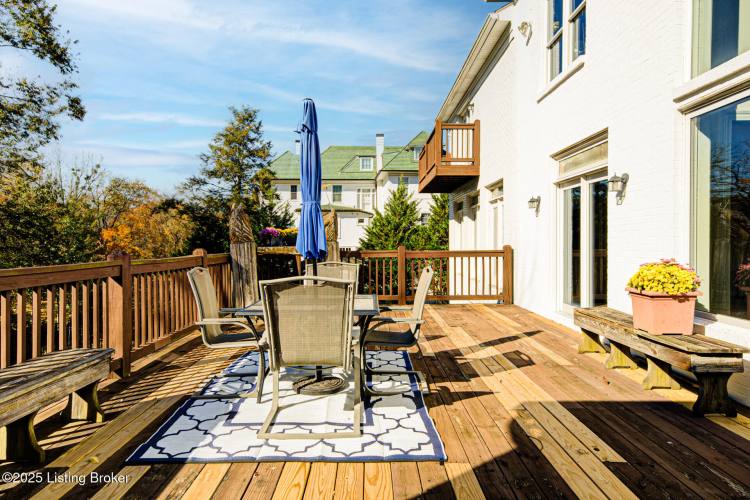 Listing Image 58