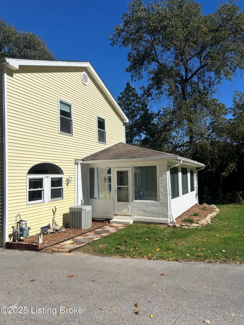 Listing Image 35