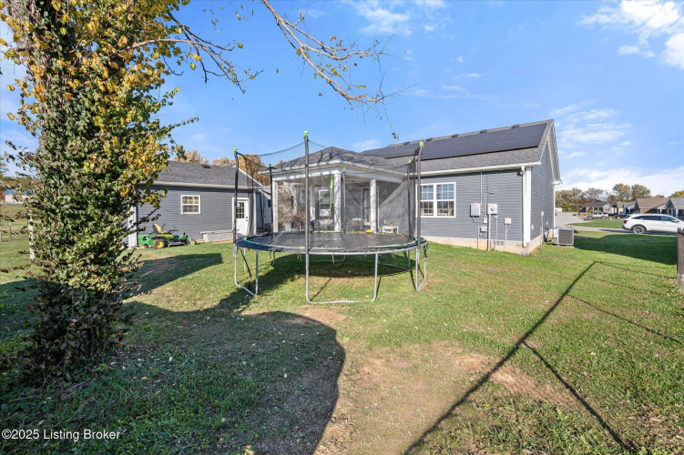 Listing Image 27