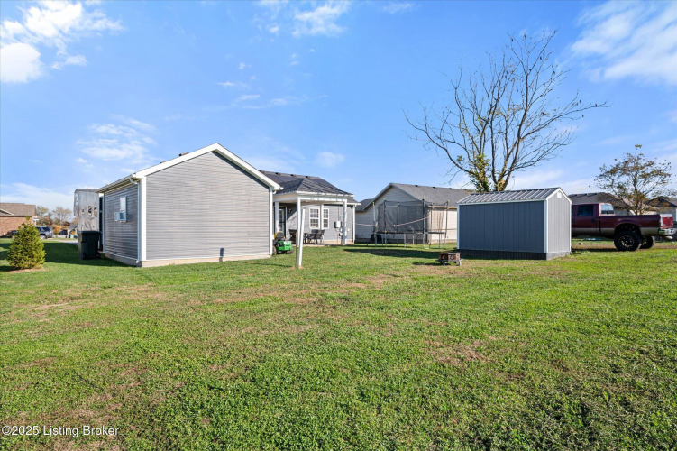 Listing Image 29