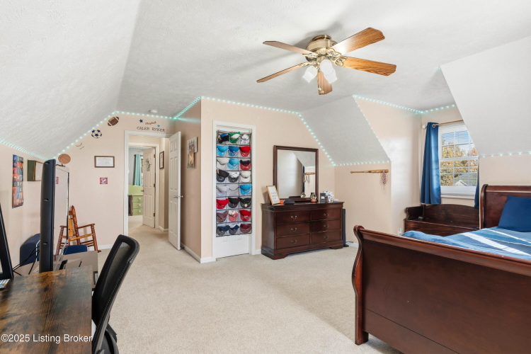 Listing Image 39