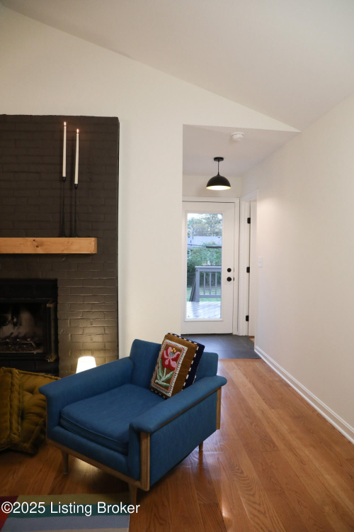 Listing Image 31