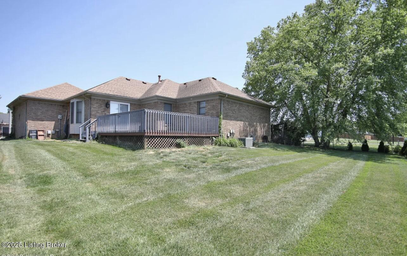 Listing Image 25