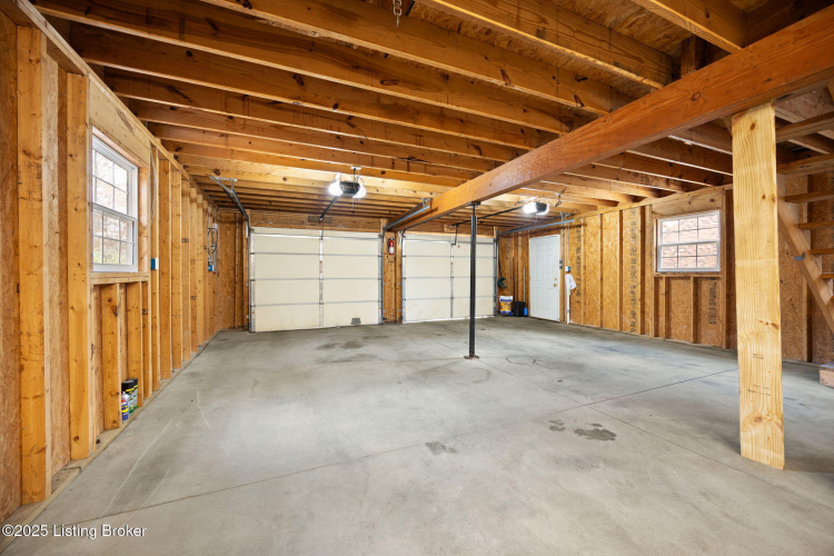 Listing Image 41