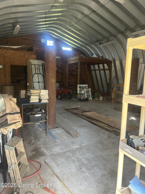 Listing Image 44