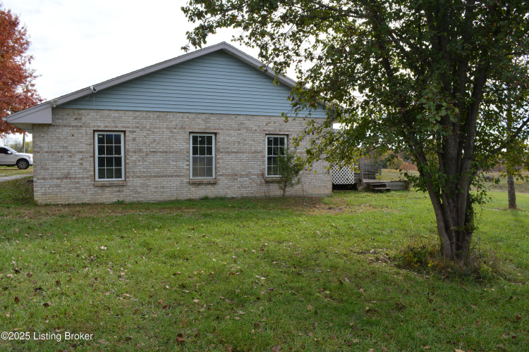 Listing Image 23