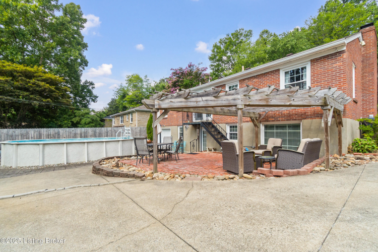 Listing Image 40