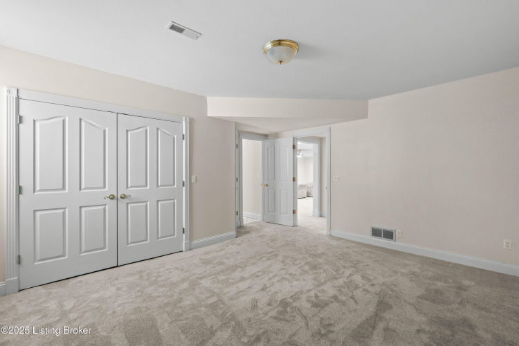 Listing Image 56