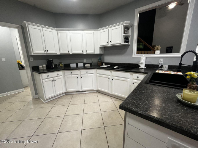 Listing Image 53