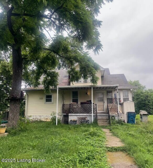 Listing Image 4