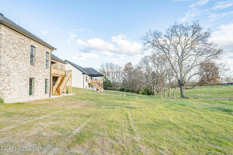 Listing Image 59