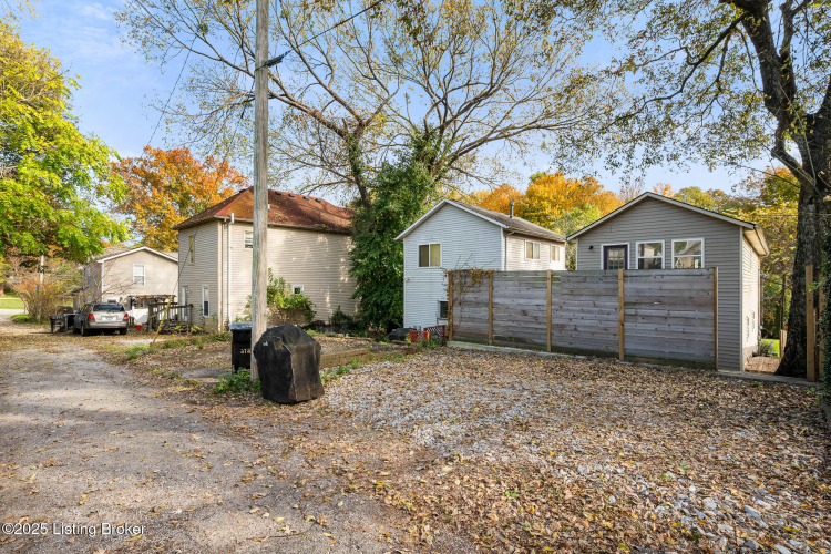 Listing Image 36