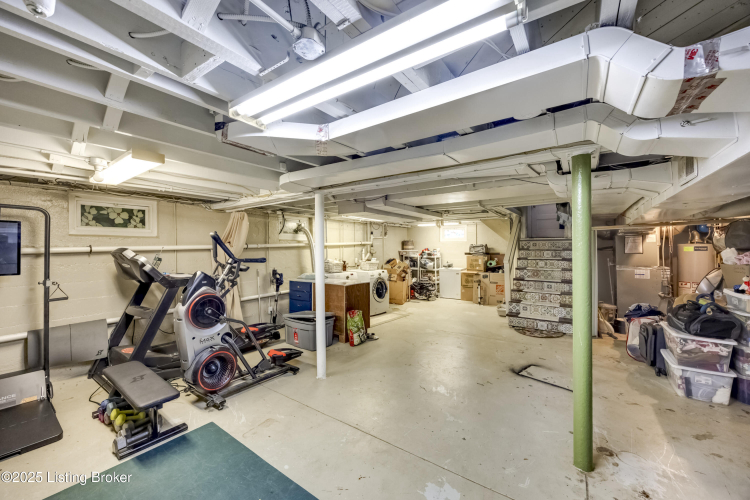 Listing Image 43