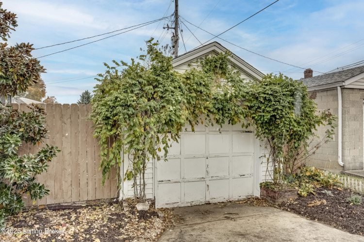 Listing Image 54