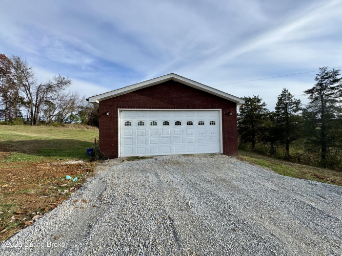 Listing Image 46