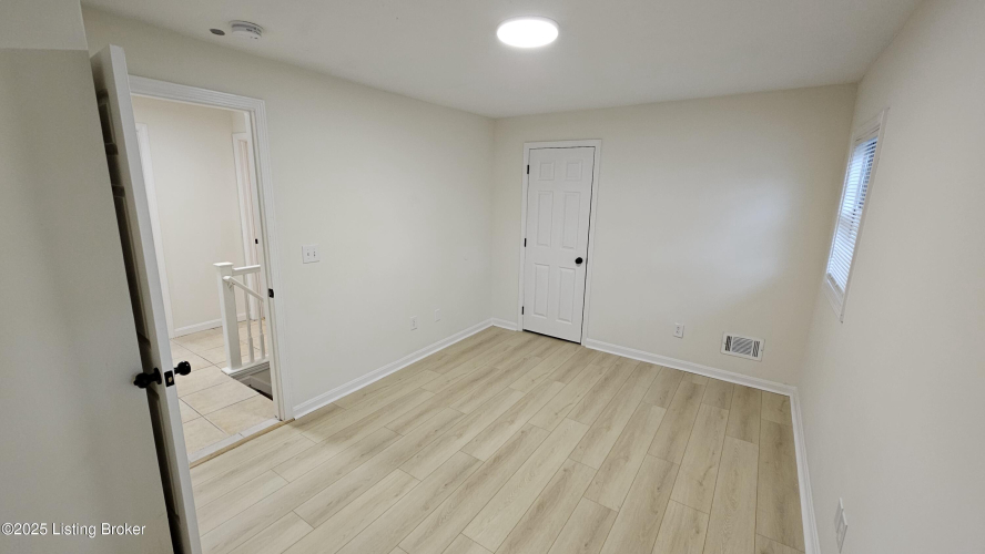 Listing Image 55