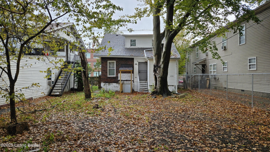 Listing Image 70
