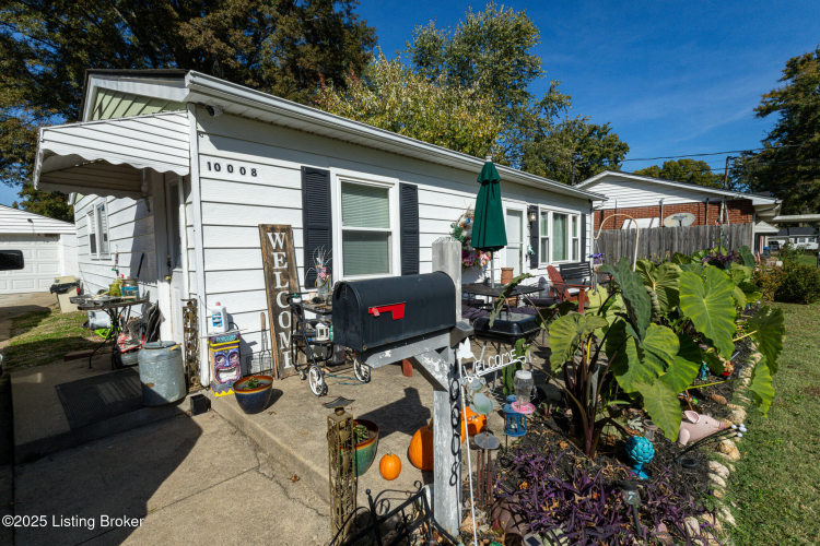 Listing Image 5