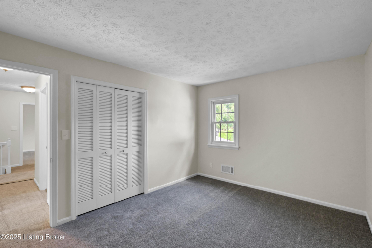 Listing Image 45