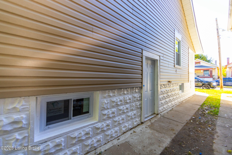 Listing Image 88