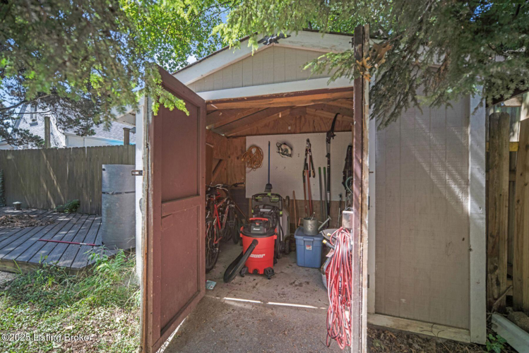 Listing Image 48