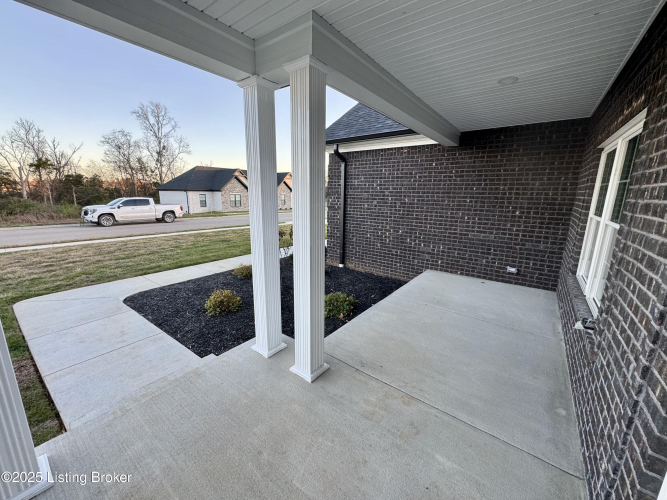 Listing Image 29