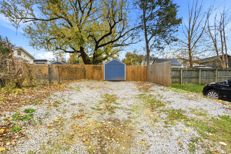 Listing Image 26