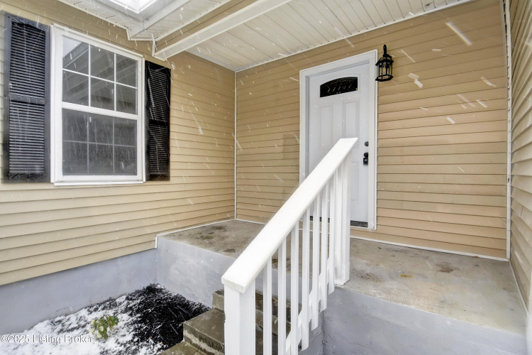 Listing Image 20