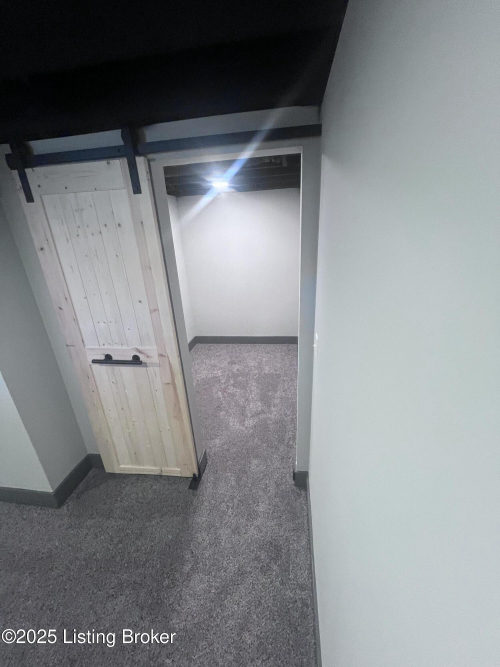 Listing Image 31