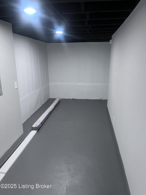 Listing Image 34