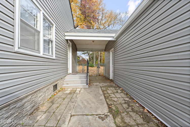Listing Image 25