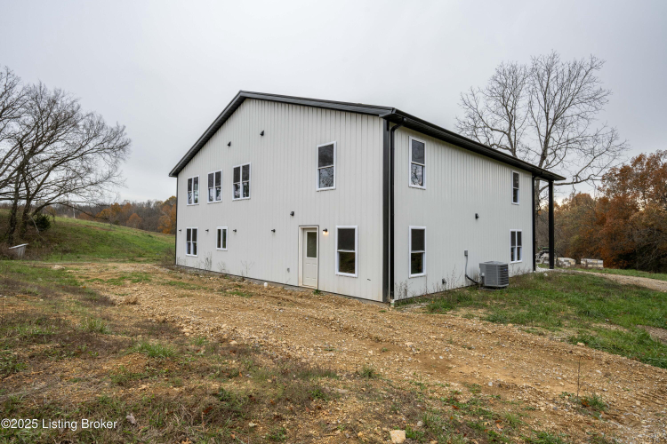 Listing Image 37