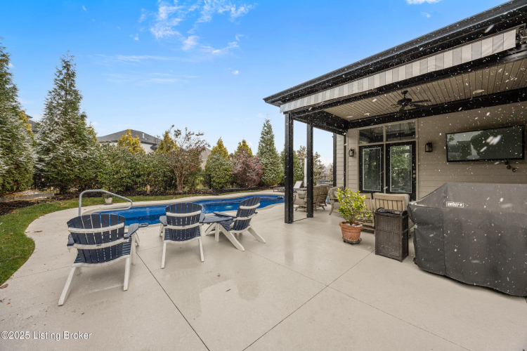 Listing Image 84