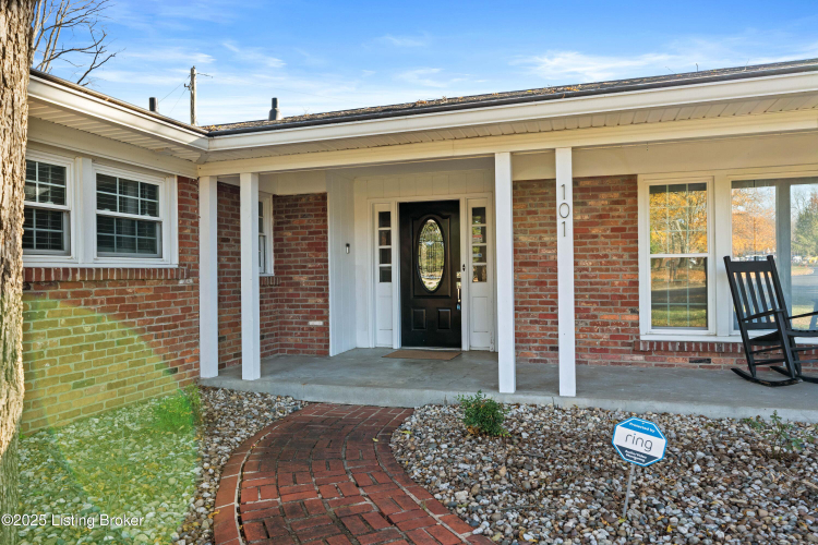 Listing Image 6