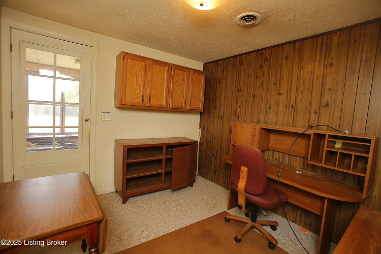 Listing Image 28