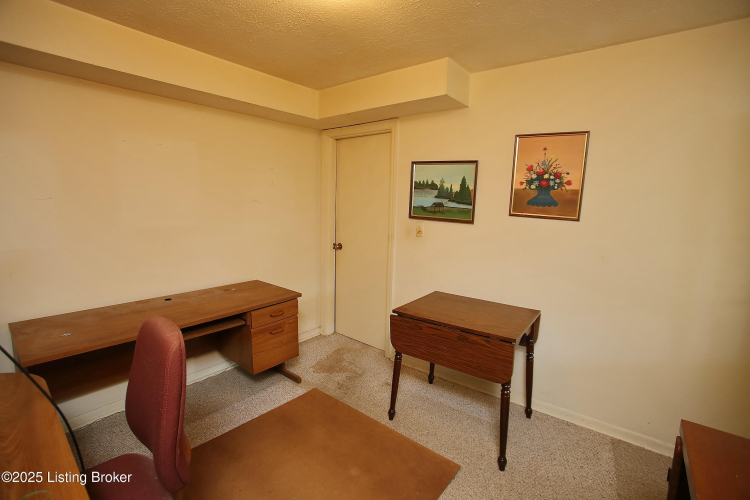Listing Image 29