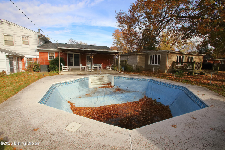 Listing Image 34