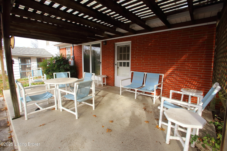 Listing Image 35