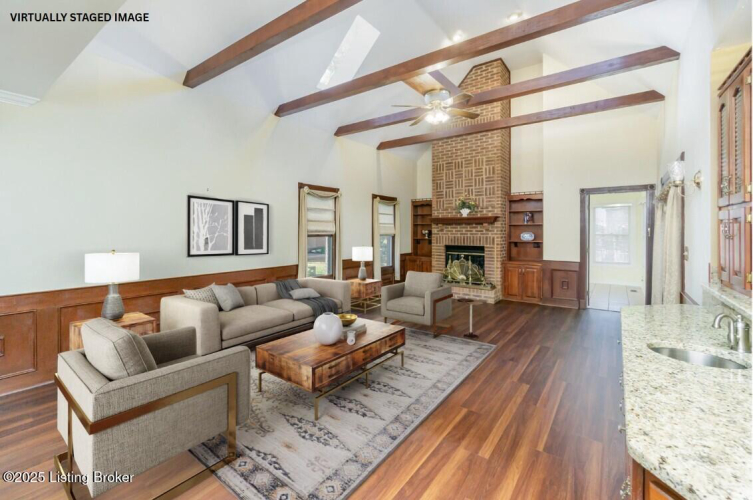 Listing Image 7