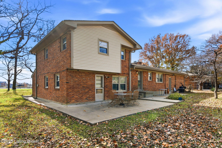 Listing Image 49