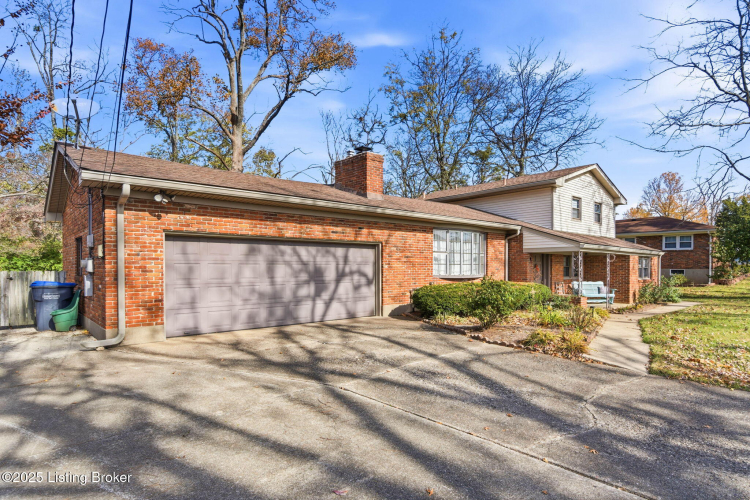 Listing Image 52