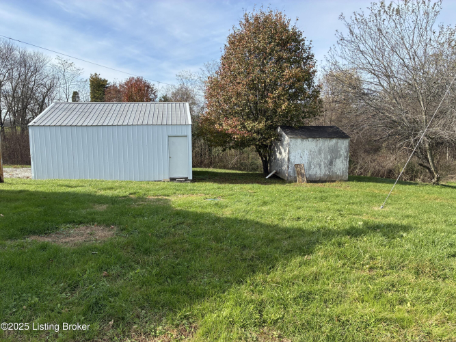 Listing Image 17